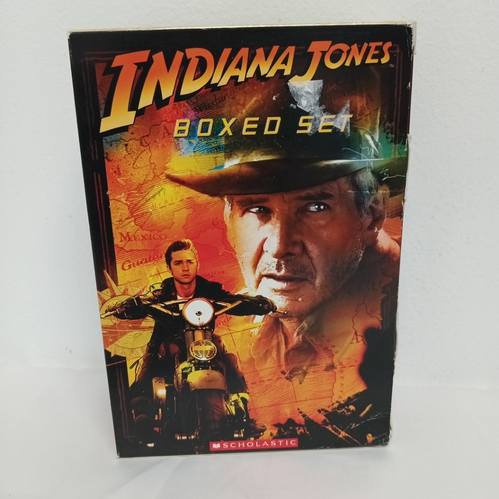 Indiana Jones Boxed Set by Lucas Films [Paperback] 2008 4 Books